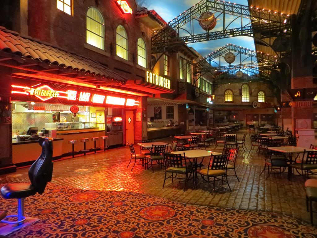 Texas Station Gambling Hall & Hotel Las Vegas Exterior photo